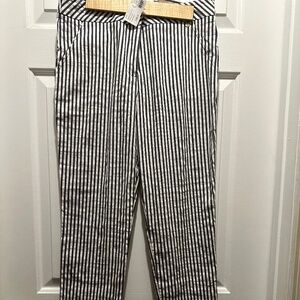 Trina Turk size 4 white/navy striped pant